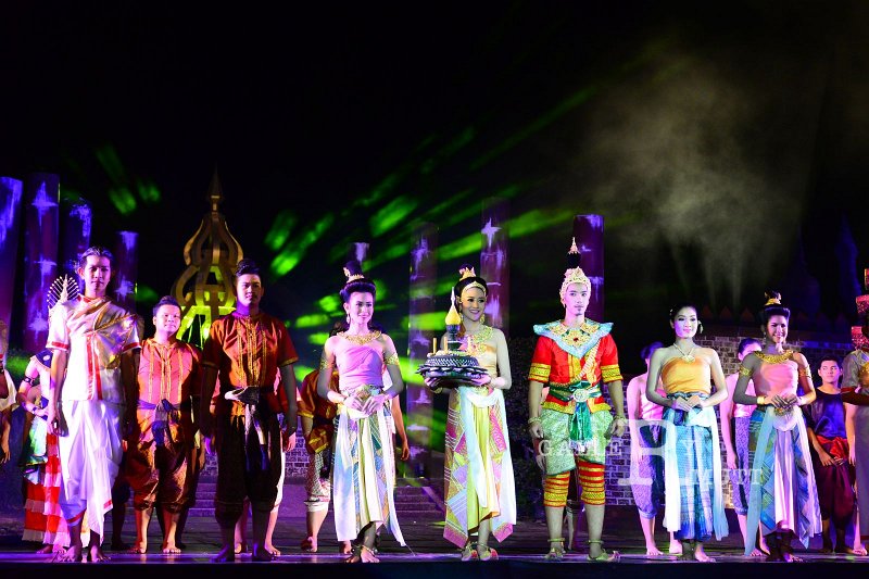 20151125-Loy Kratong_87.JPG
